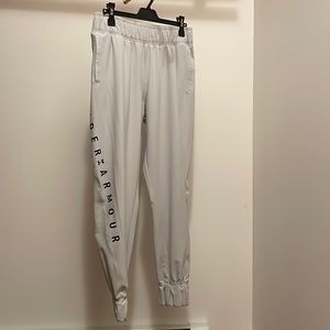 Under Armour Women’s Storm Pants - Size Medium